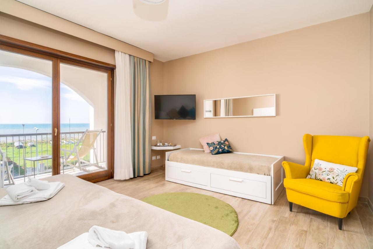 Smy Civico Zero Hotel Tarquinia Exterior photo