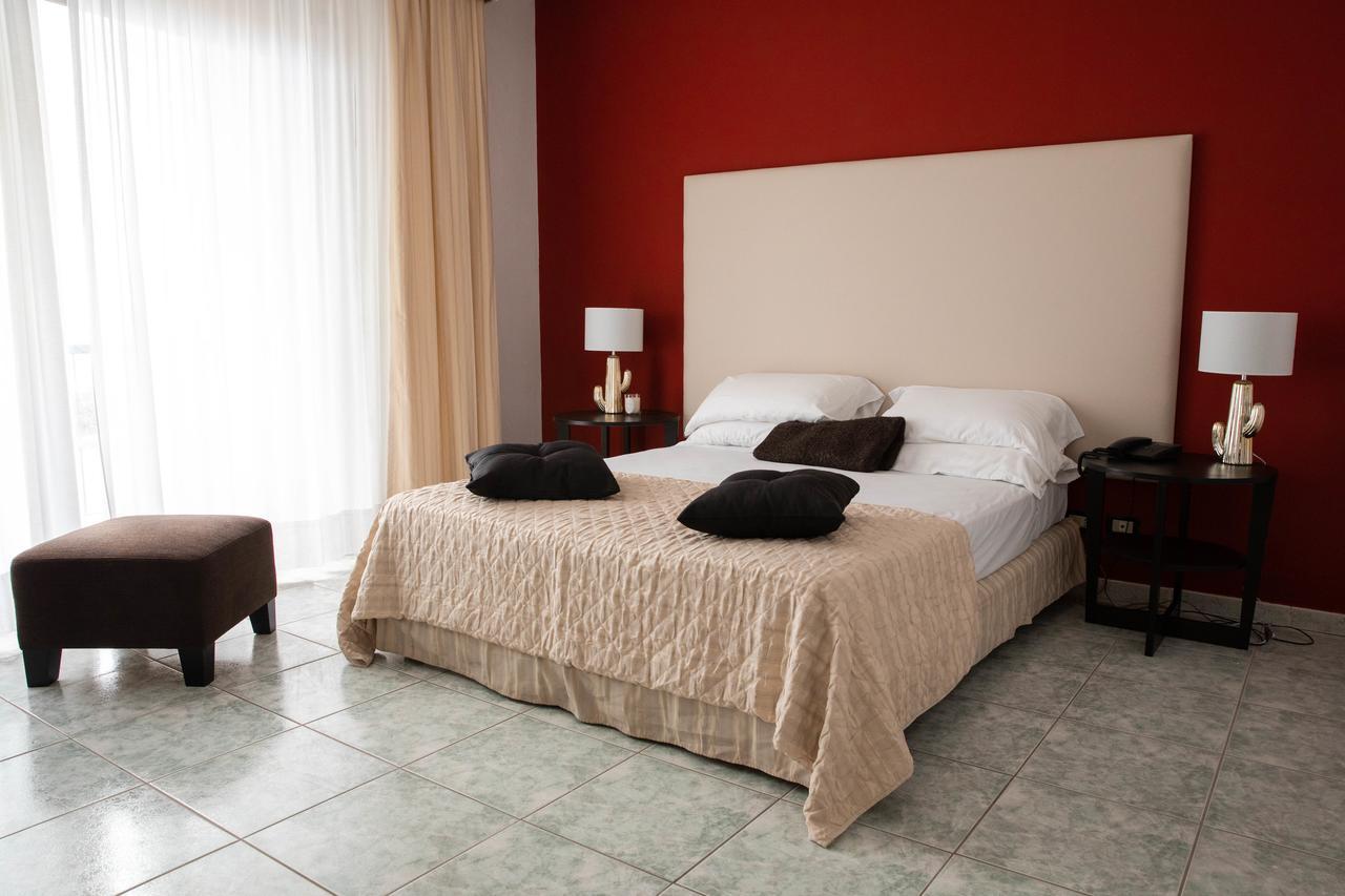 Smy Civico Zero Hotel Tarquinia Exterior photo